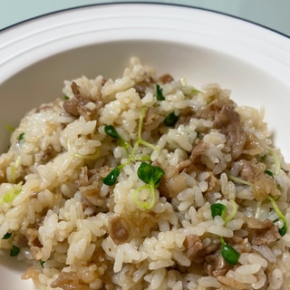 牛こま肉で混ぜご飯♪